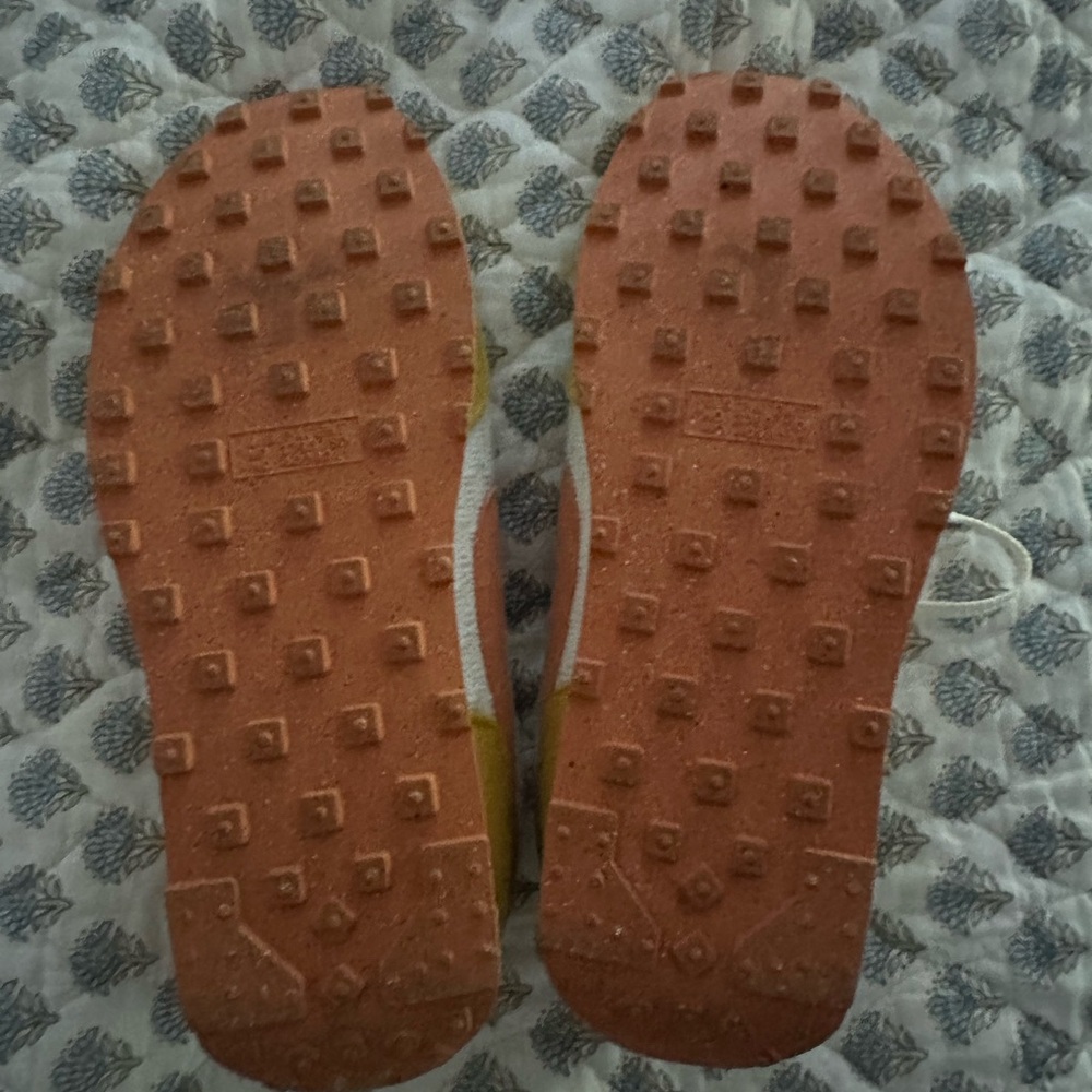 Nike Sun Club Hot Curry sneakers HTF size 10 EUC pink yellow sun - Picture 4 of 5